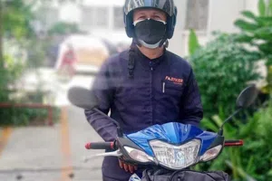 พนักงานส่งเอกสาร 3